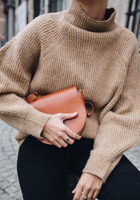 De mooiste beige truien op een rijtje!